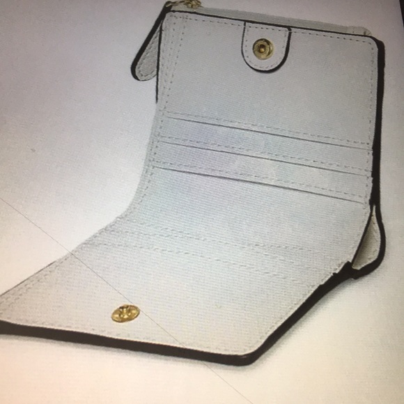 🆕NWT LIZ CLAIBORNE WALLET - Picture 3 of 5